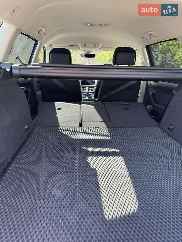 Универсал Volkswagen Passat 2017 в Великой Багачке фото 10 Универсал Volkswagen Passat 2017 в Великой Багачке