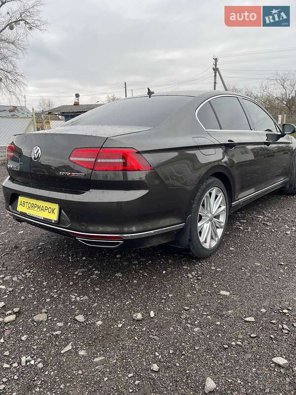 Седан Volkswagen Passat 2015 в Ужгороде фото 6 Седан Volkswagen Passat 2015 в Ужгороде