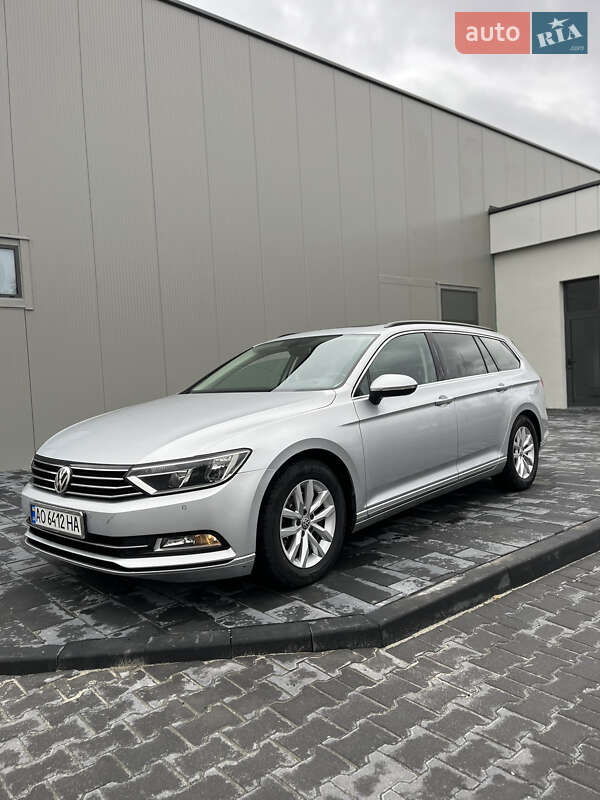 Универсал Volkswagen Passat 2014 в Золочеве