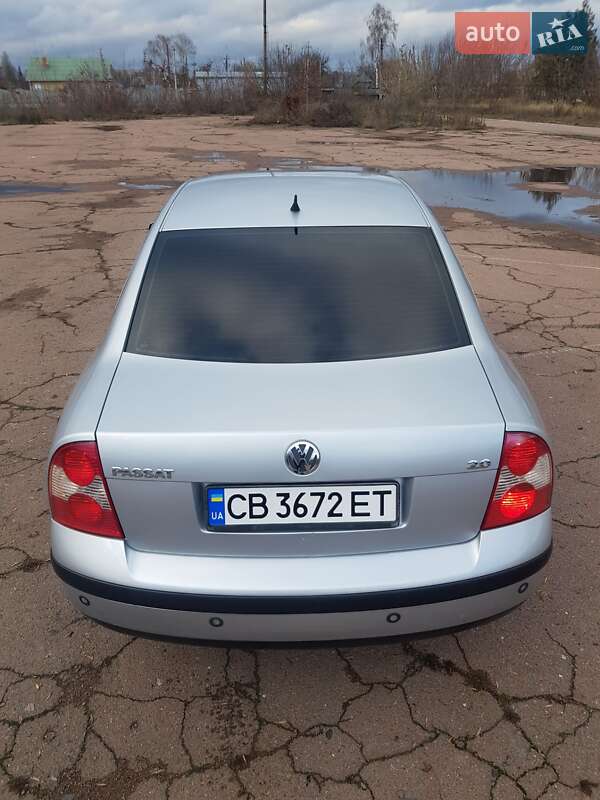 Седан Volkswagen Passat 2001 в Мене