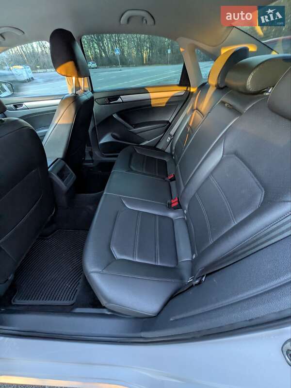 Седан Volkswagen Passat 2015 в Полтаве