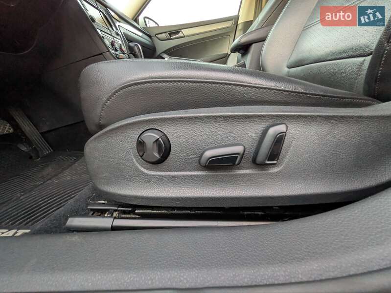 Седан Volkswagen Passat 2015 в Полтаве