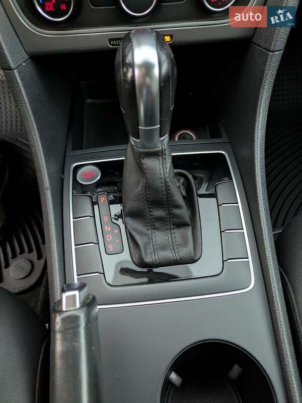 Седан Volkswagen Passat 2015 в Полтаве