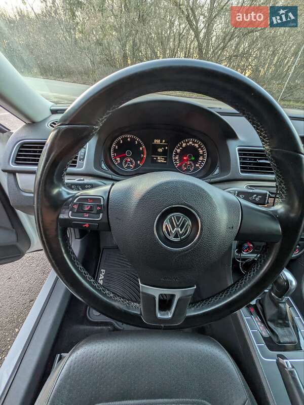 Седан Volkswagen Passat 2015 в Полтаве