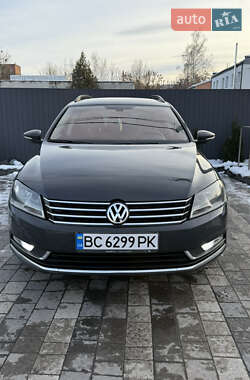 Универсал Volkswagen Passat 2013 в Львове