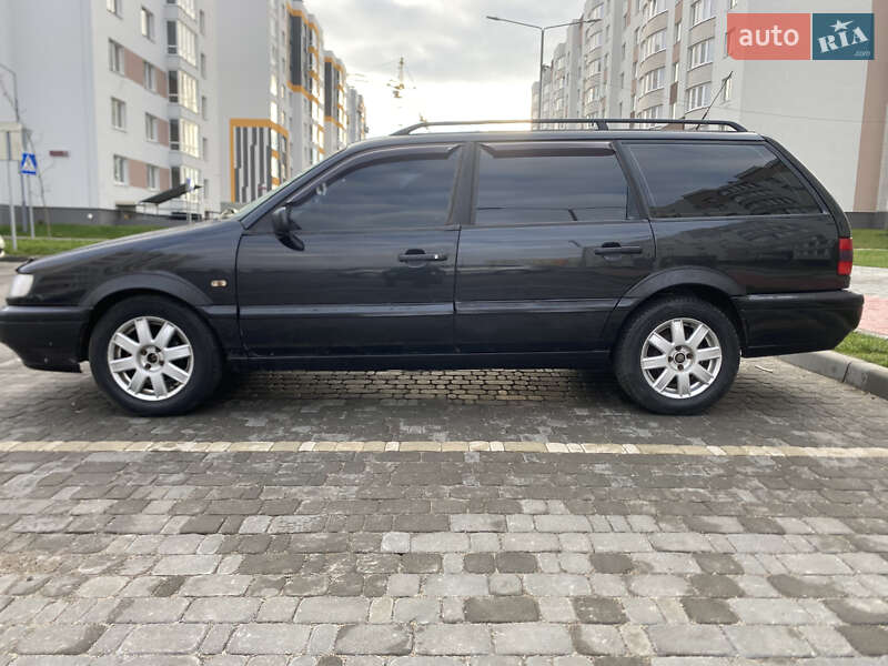 Универсал Volkswagen Passat 1994 в Виннице