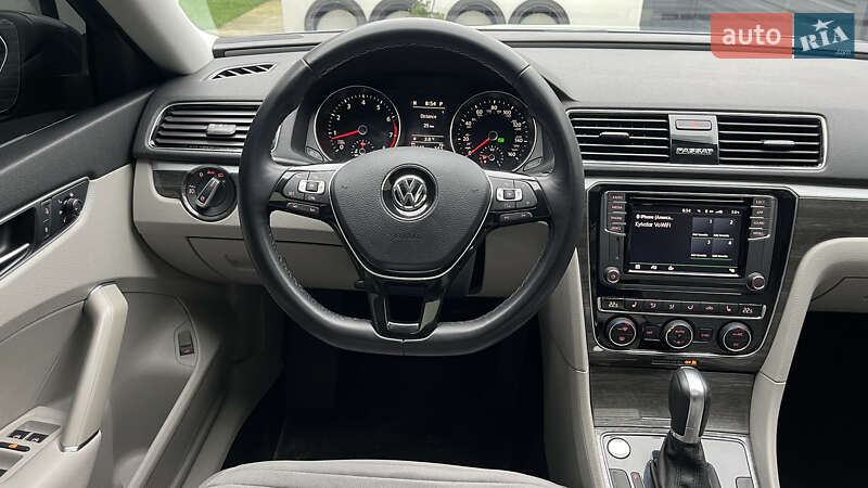 Седан Volkswagen Passat 2018 в Белой Церкви