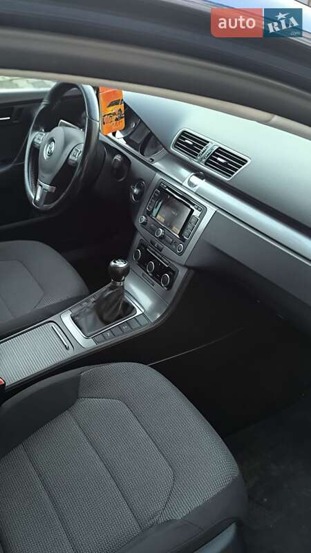 Универсал Volkswagen Passat 2011 в Черновцах фото 7 Универсал Volkswagen Passat 2011 в Черновцах