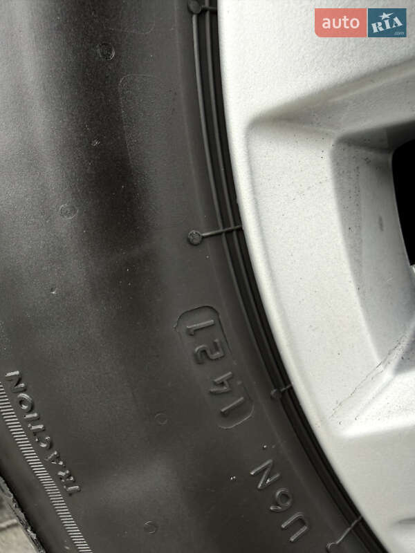 Универсал Volkswagen Passat 2021 в Луцке фото 11 Универсал Volkswagen Passat 2021 в Луцке