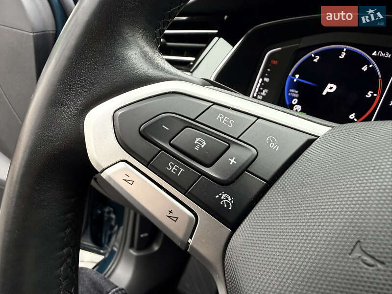 Универсал Volkswagen Passat 2021 в Луцке фото 20 Универсал Volkswagen Passat 2021 в Луцке