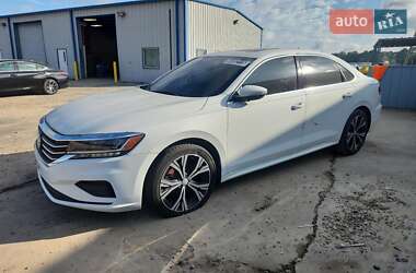 Volkswagen Passat 2021