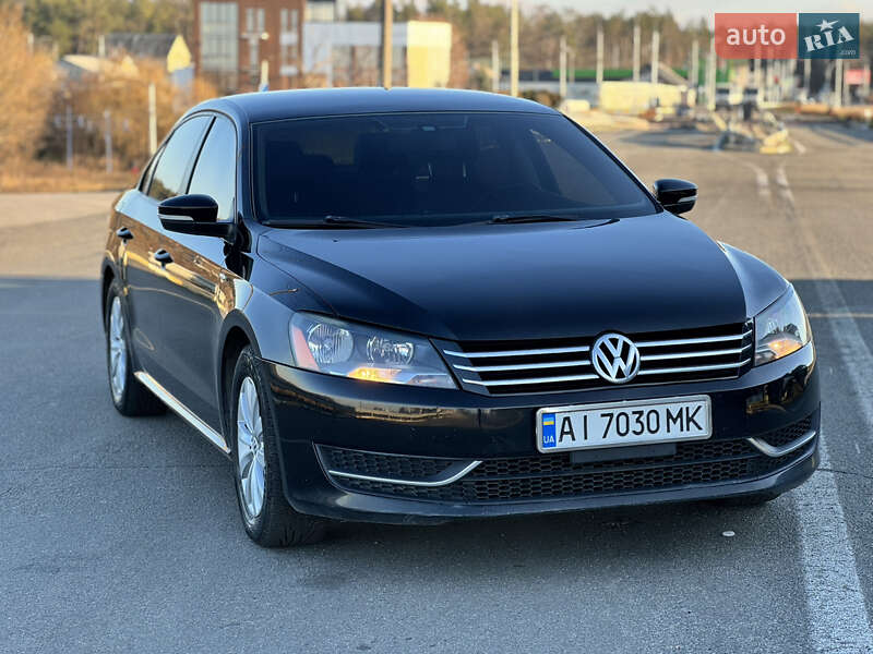 Седан Volkswagen Passat 2013 в Киеве