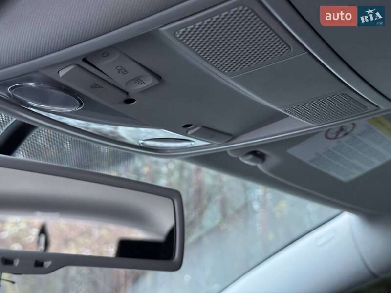 Универсал Volkswagen Passat 2011 в Южноукраинске