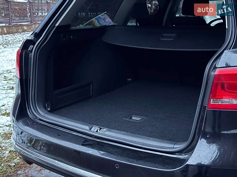 Универсал Volkswagen Passat 2011 в Южноукраинске