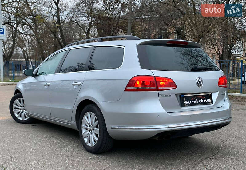 Универсал Volkswagen Passat 2014 в Николаеве