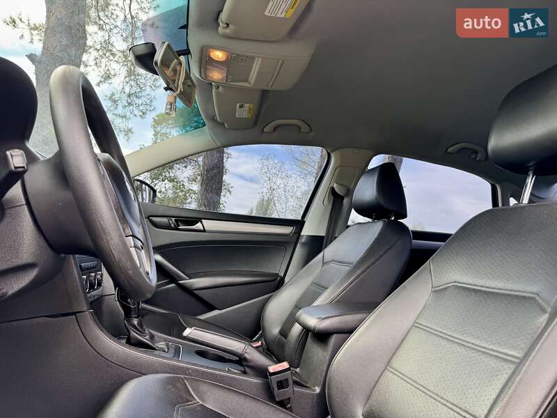 Седан Volkswagen Passat 2014 в Киеве фото 10 Седан Volkswagen Passat 2014 в Киеве