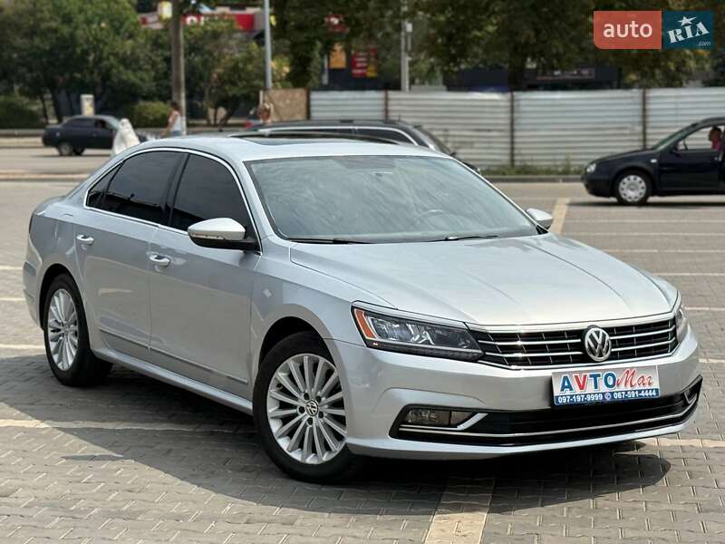Седан Volkswagen Passat 2016 в Кривом Роге