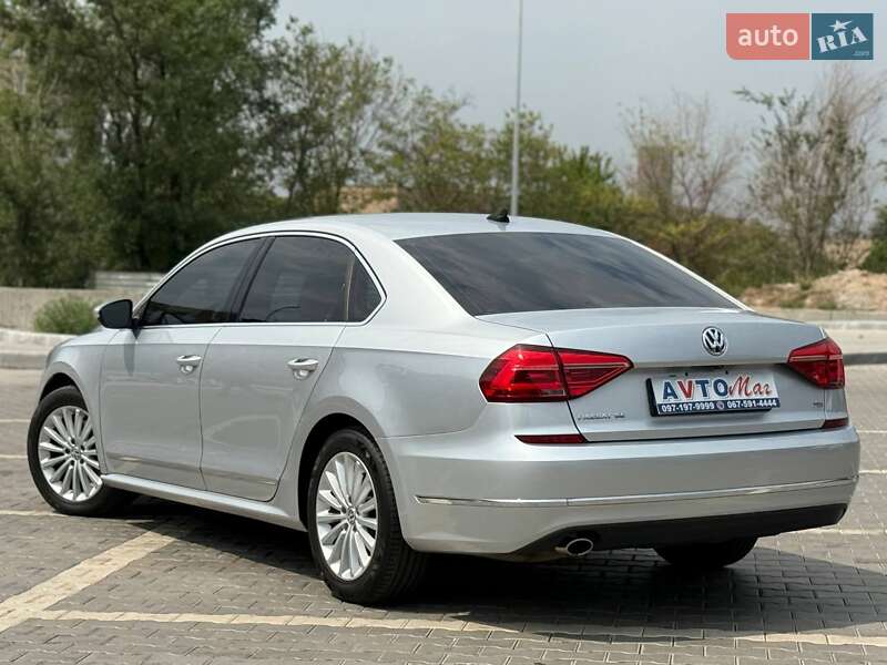 Седан Volkswagen Passat 2016 в Кривом Роге