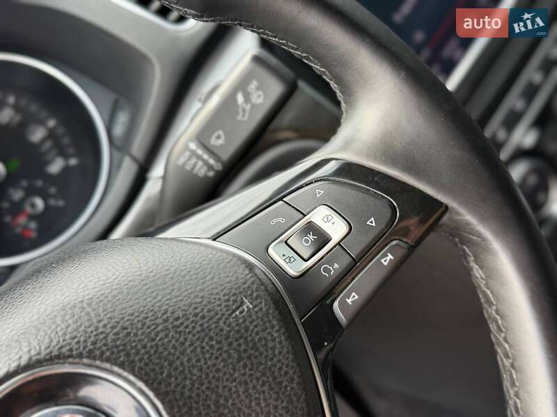 Седан Volkswagen Passat 2016 в Кривом Роге