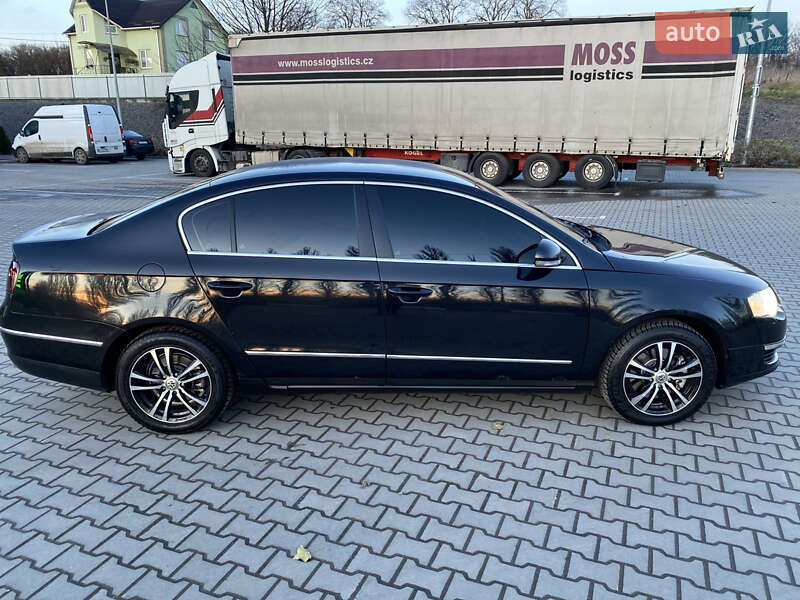 Седан Volkswagen Passat 2005 в Дунаевцах