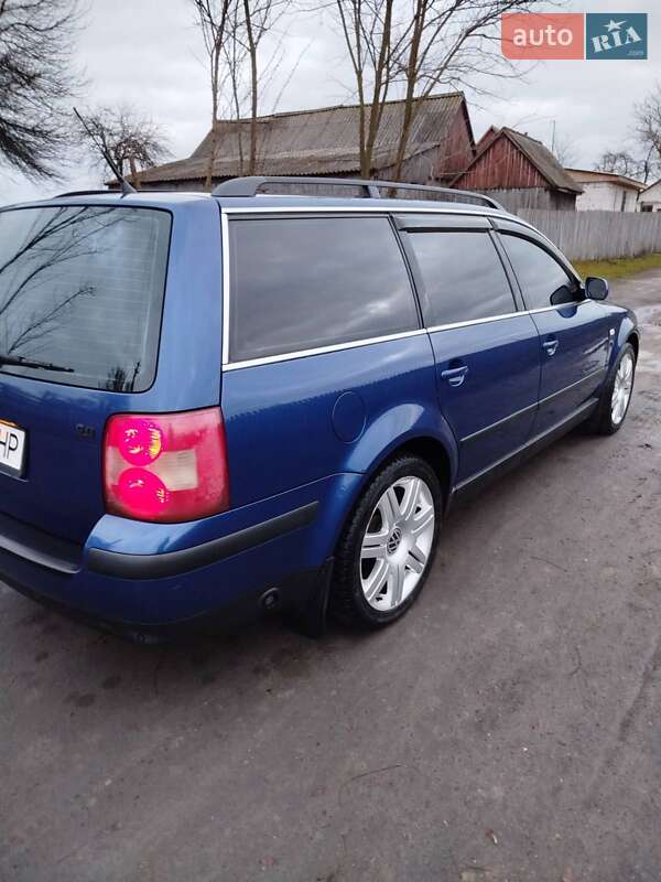 Универсал Volkswagen Passat 2003 в Житомире