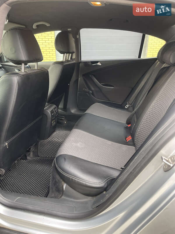 Седан Volkswagen Passat 2007 в Харкові