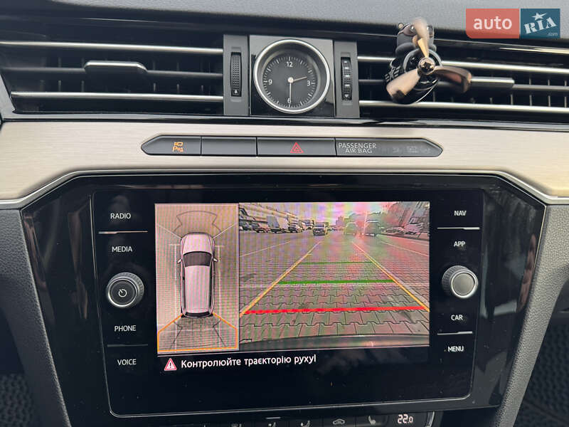 Универсал Volkswagen Passat 2018 в Софиевской Борщаговке фото 33 Универсал Volkswagen Passat 2018 в Софиевской Борщаговке
