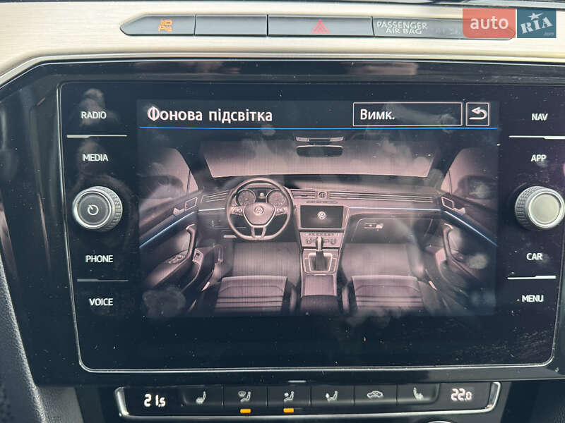 Универсал Volkswagen Passat 2018 в Софиевской Борщаговке фото 44 Универсал Volkswagen Passat 2018 в Софиевской Борщаговке