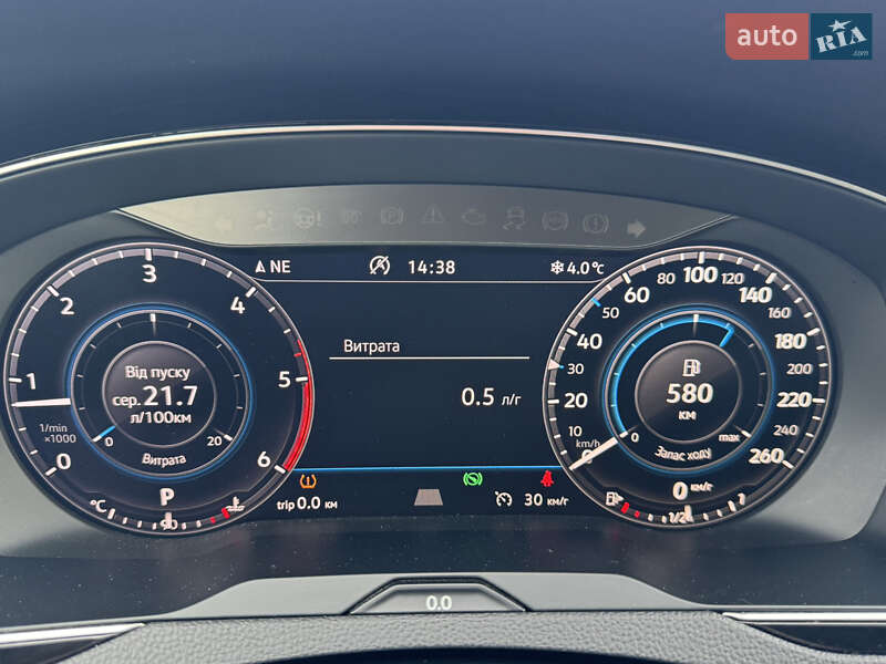 Универсал Volkswagen Passat 2018 в Софиевской Борщаговке фото 53 Универсал Volkswagen Passat 2018 в Софиевской Борщаговке