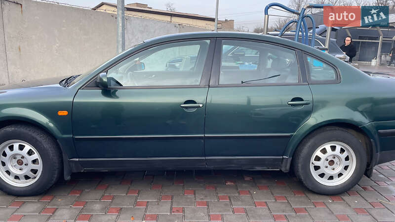 Седан Volkswagen Passat 1996 в Запорожье фото 5 Седан Volkswagen Passat 1996 в Запорожье