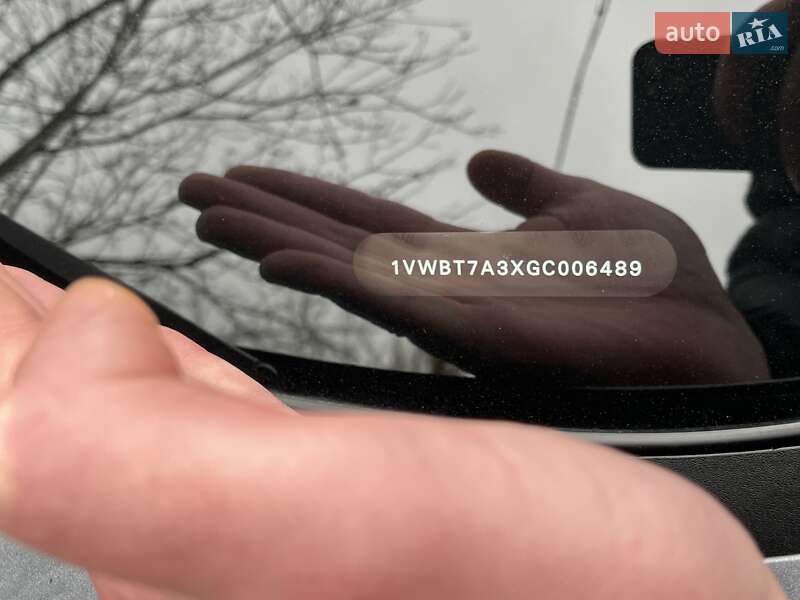 Седан Volkswagen Passat 2015 в Кривому Розі