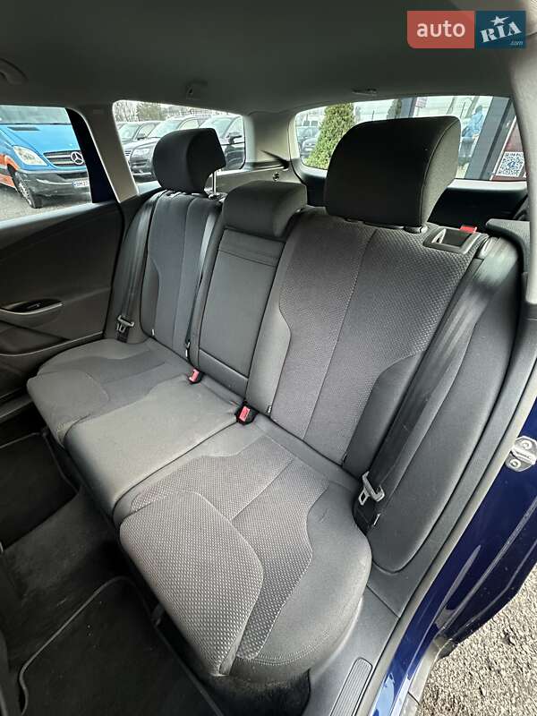 Универсал Volkswagen Passat 2009 в Белогородке фото 15 Универсал Volkswagen Passat 2009 в Белогородке