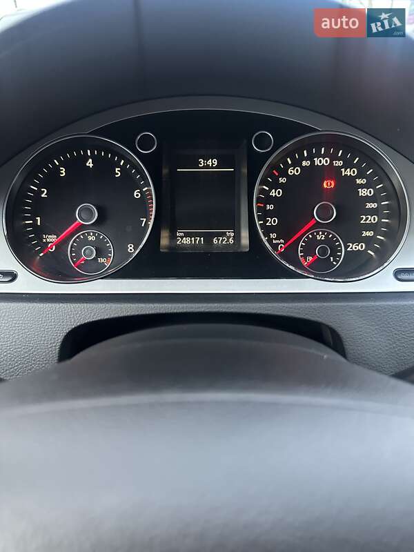 Универсал Volkswagen Passat 2009 в Белогородке фото 31 Универсал Volkswagen Passat 2009 в Белогородке