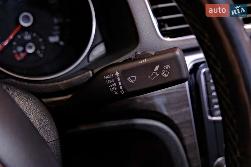 Седан Volkswagen Passat 2017 в Одесі