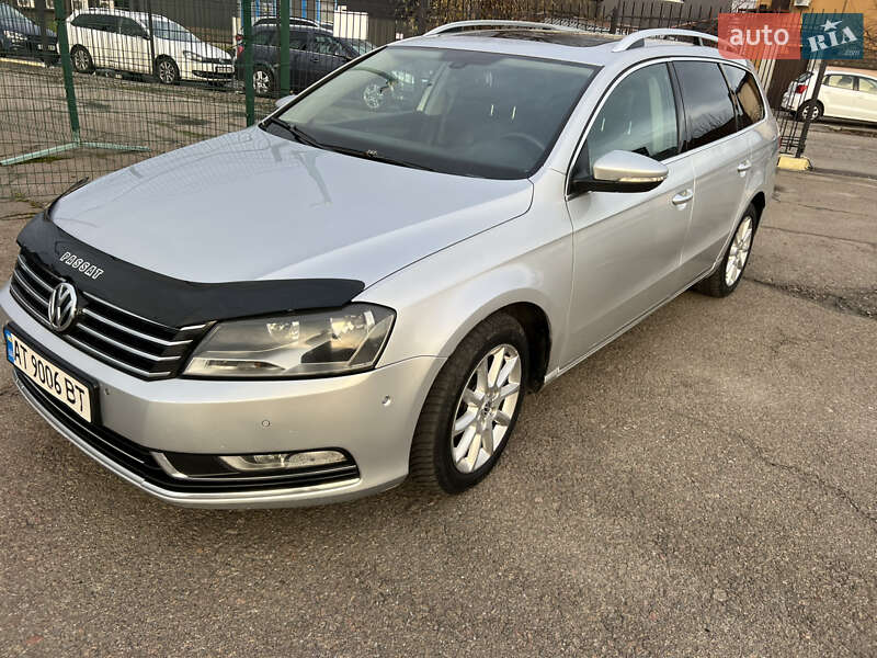 Универсал Volkswagen Passat 2011 в Киеве