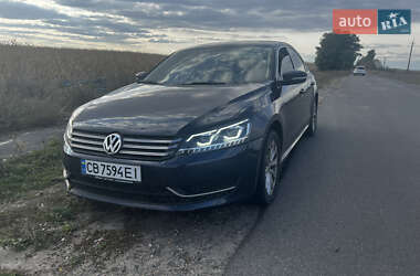 Седан Volkswagen Passat 2012 в Чернігові
