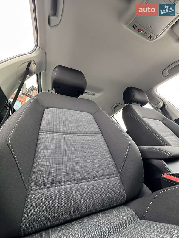 Универсал Volkswagen Passat 2021 в Трускавце фото 82 Универсал Volkswagen Passat 2021 в Трускавце