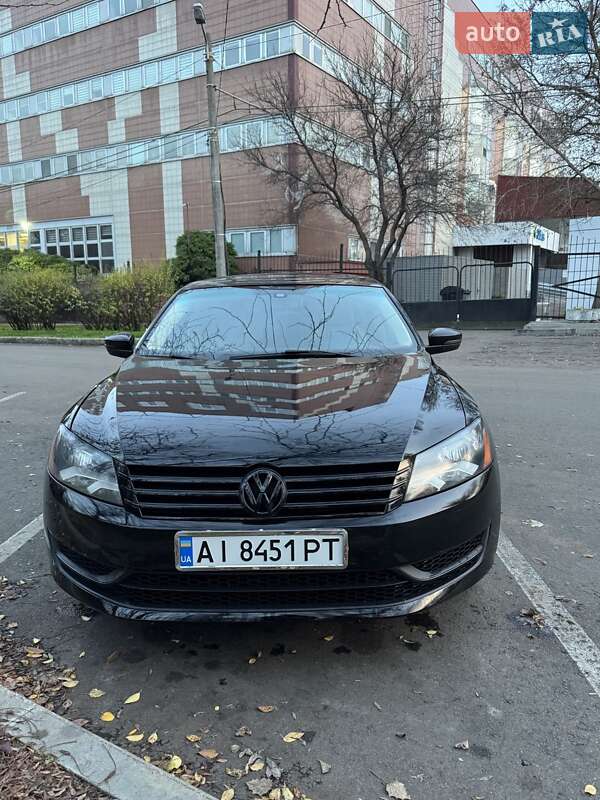 Седан Volkswagen Passat 2013 в Одессе