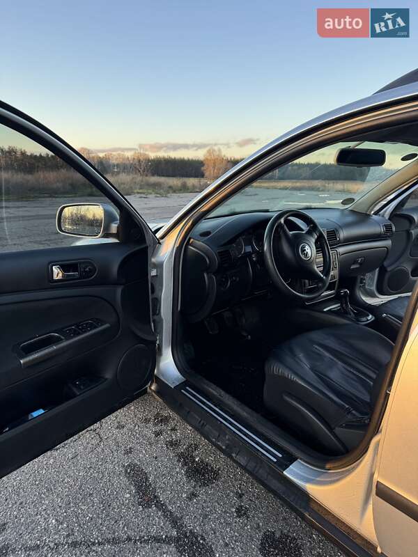 Универсал Volkswagen Passat 2002 в Котельве