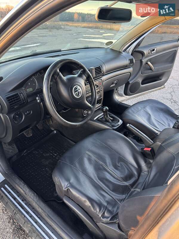 Универсал Volkswagen Passat 2002 в Котельве