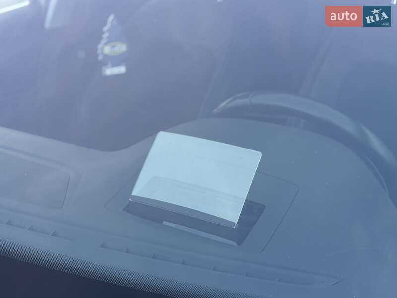 Универсал Volkswagen Passat 2020 в Луцке