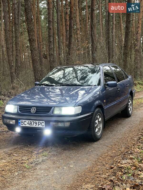 Седан Volkswagen Passat 1996 в Кременце фото 20 Седан Volkswagen Passat 1996 в Кременце