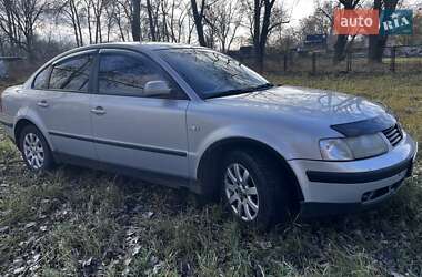 Седан Volkswagen Passat 1998 в Сумах