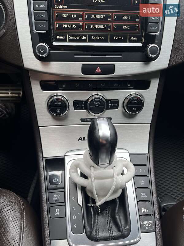 Универсал Volkswagen Passat 2013 в Киеве фото 5 Универсал Volkswagen Passat 2013 в Киеве