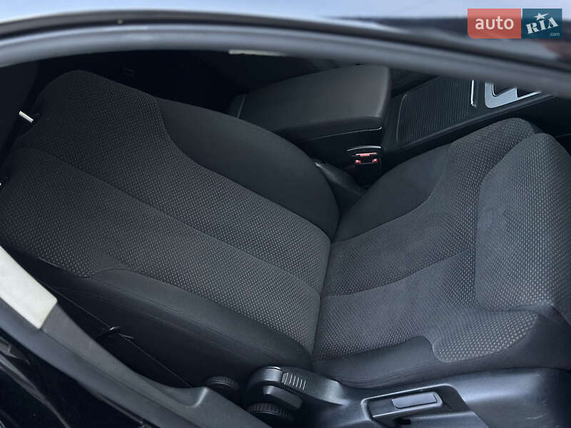 Универсал Volkswagen Passat 2010 в Ивано-Франковске фото 38 Универсал Volkswagen Passat 2010 в Ивано-Франковске