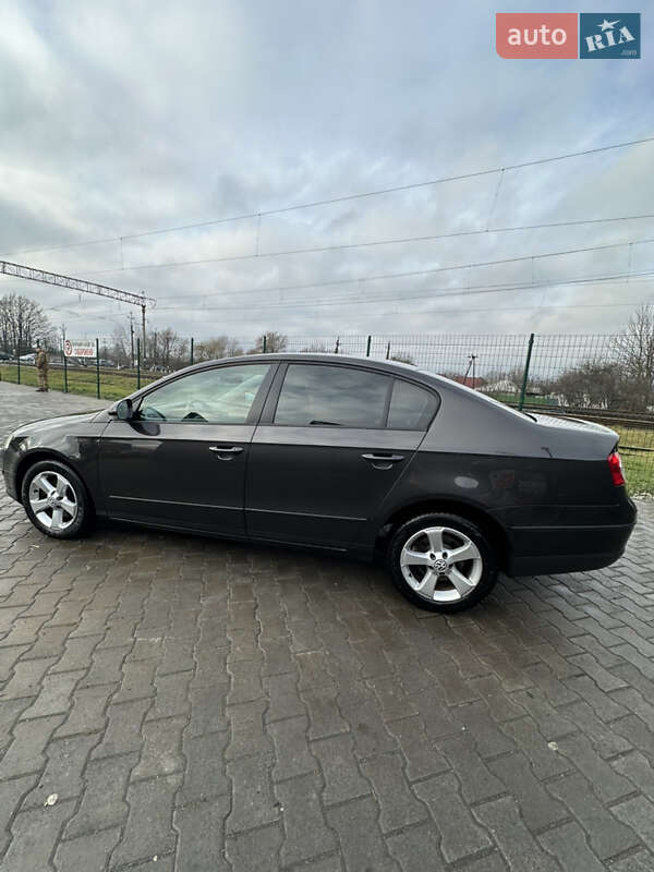 Седан Volkswagen Passat 2008 в Звягеле фото 10 Седан Volkswagen Passat 2008 в Звягеле