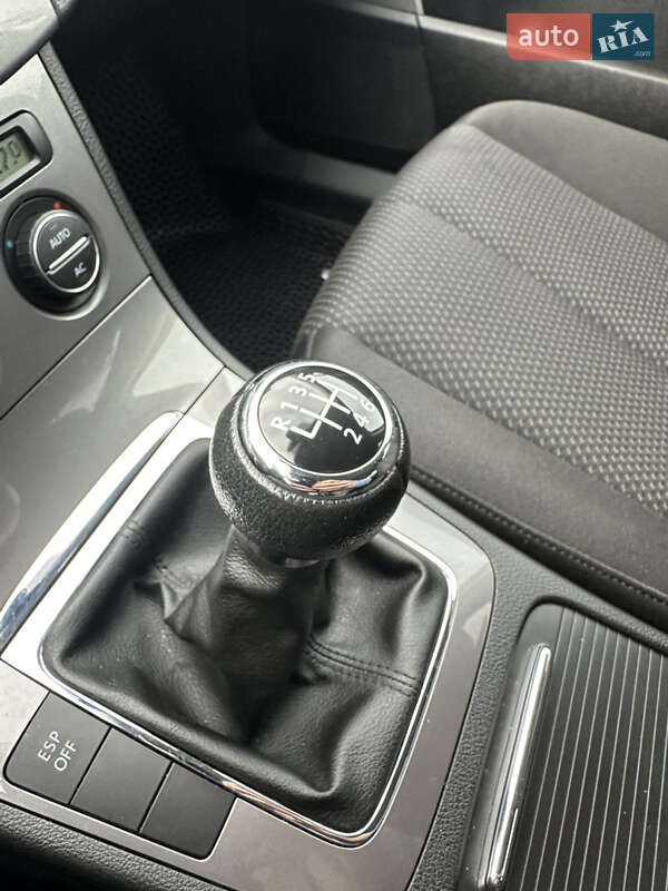 Седан Volkswagen Passat 2008 в Звягеле фото 50 Седан Volkswagen Passat 2008 в Звягеле