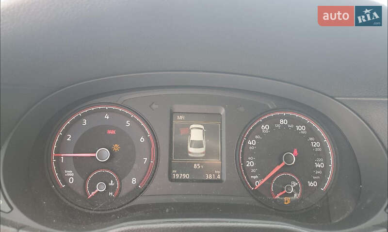 Седан Volkswagen Passat 2021 в Киеве