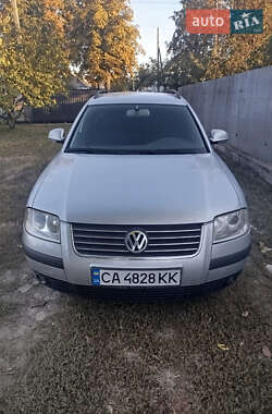 Универсал Volkswagen Passat 2005 в Корсуне-Шевченковском