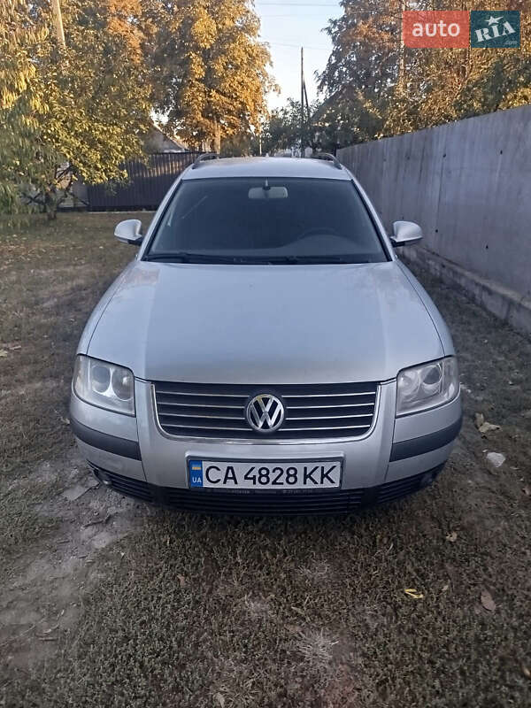 Универсал Volkswagen Passat 2005 в Корсуне-Шевченковском